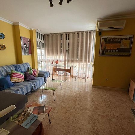 Rooms Tourist Apartment Уелва Екстериор снимка