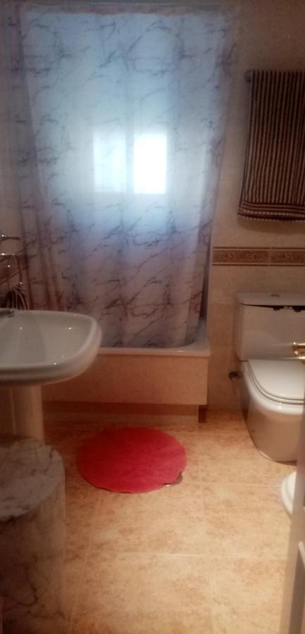 Rooms Tourist Apartment Уелва Екстериор снимка
