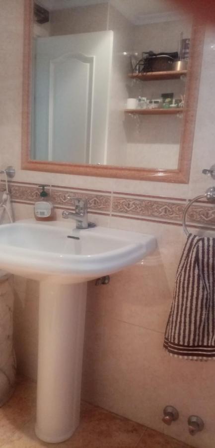 Rooms Tourist Apartment Уелва Екстериор снимка