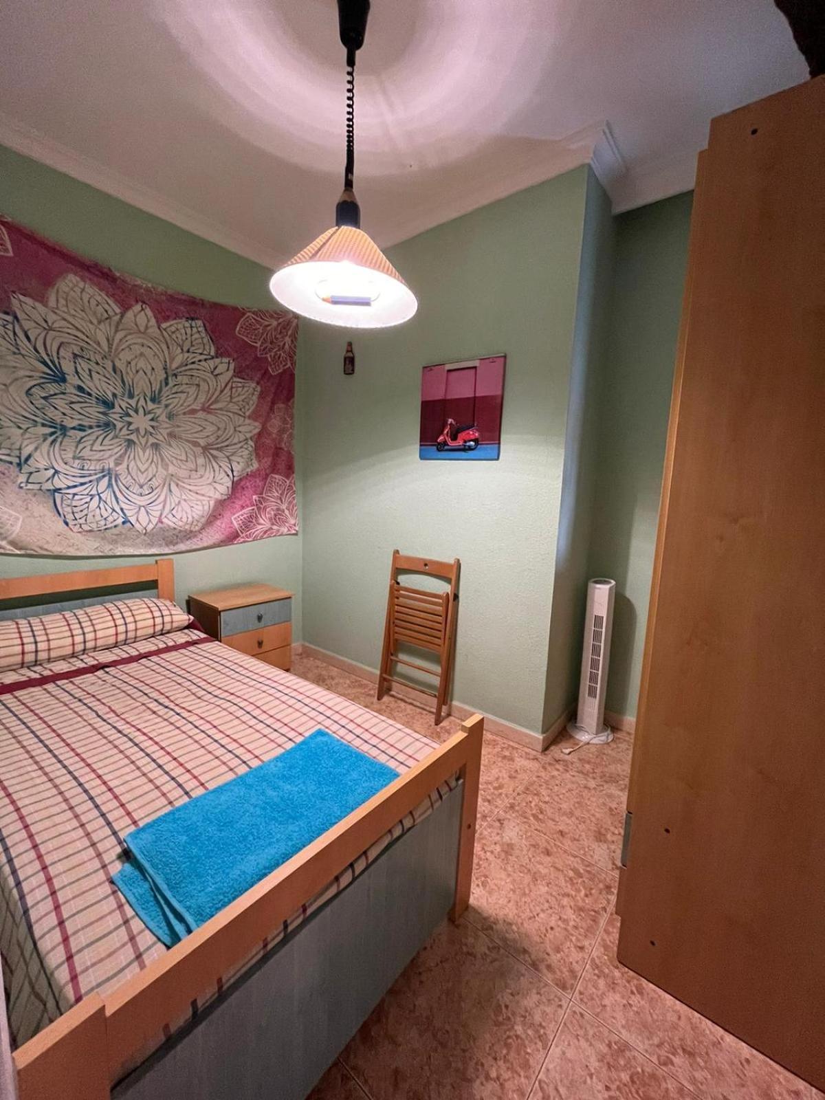 Rooms Tourist Apartment Уелва Екстериор снимка