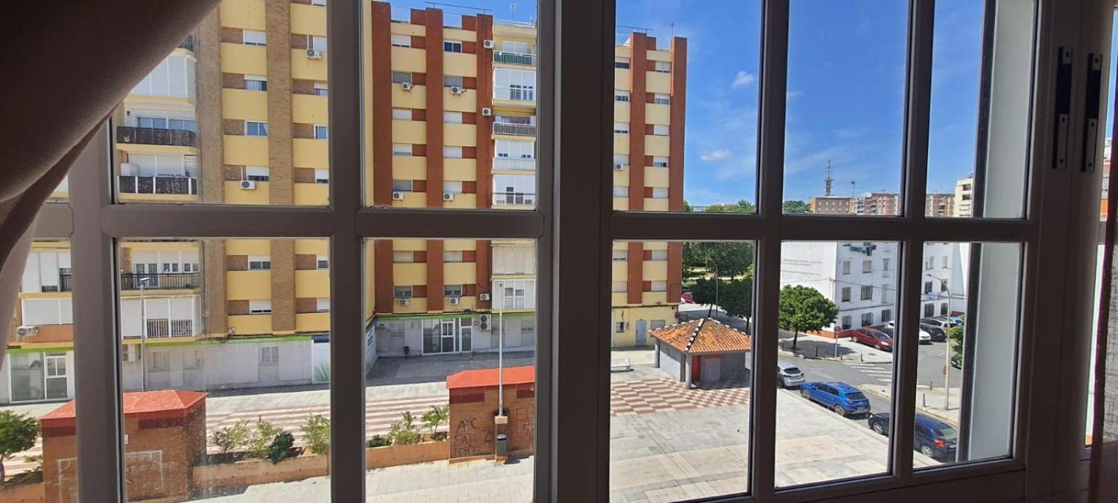 Rooms Tourist Apartment Уелва Екстериор снимка