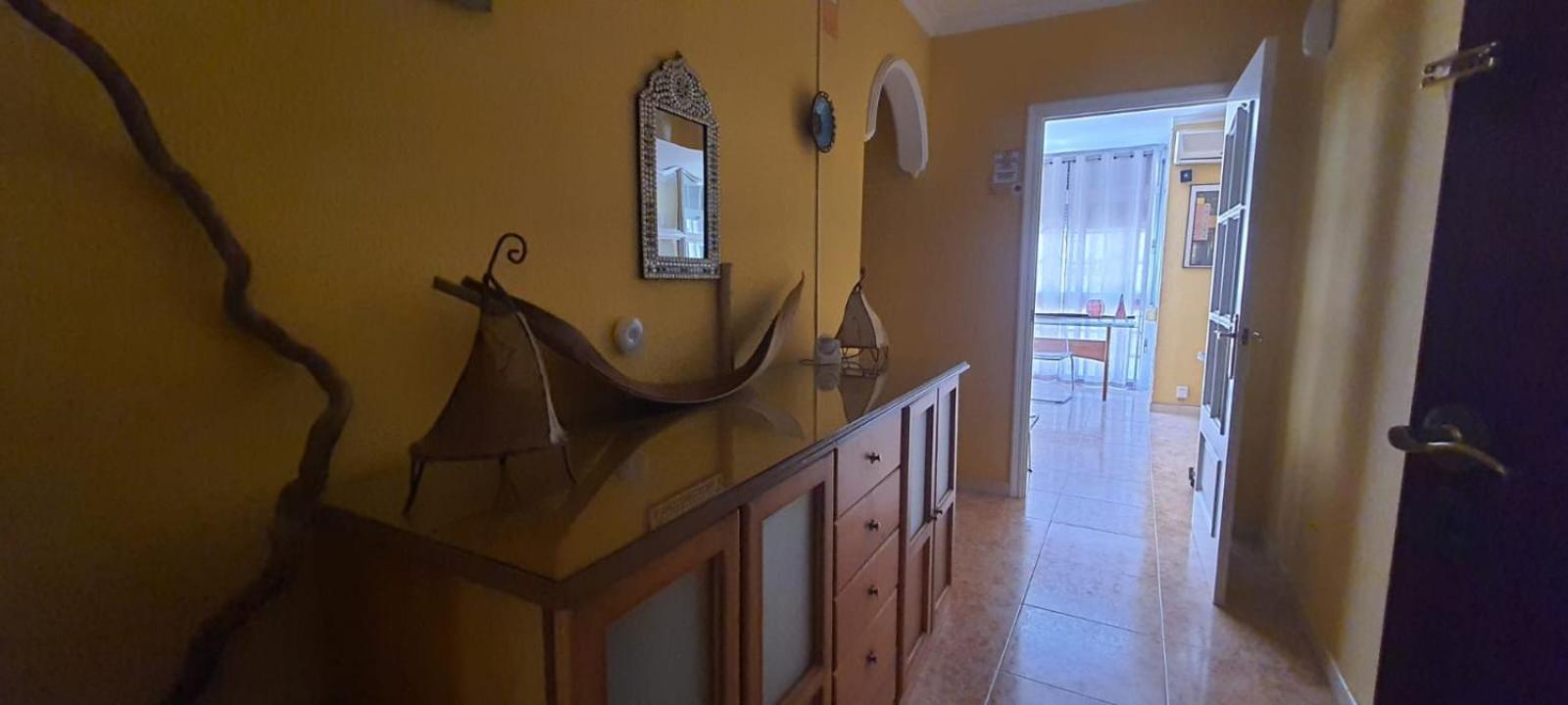 Rooms Tourist Apartment Уелва Екстериор снимка