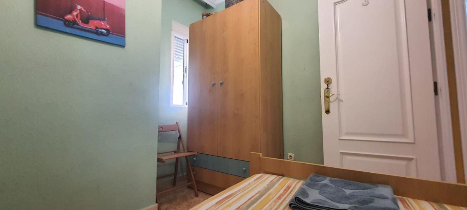 Rooms Tourist Apartment Уелва Екстериор снимка