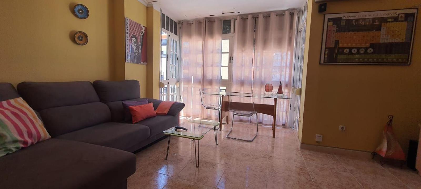 Rooms Tourist Apartment Уелва Екстериор снимка