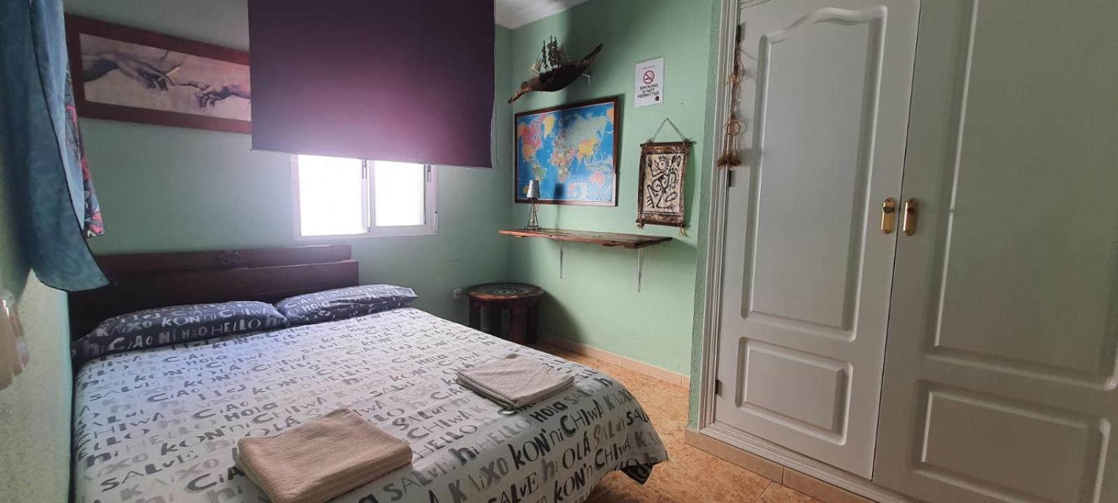 Rooms Tourist Apartment Уелва Екстериор снимка
