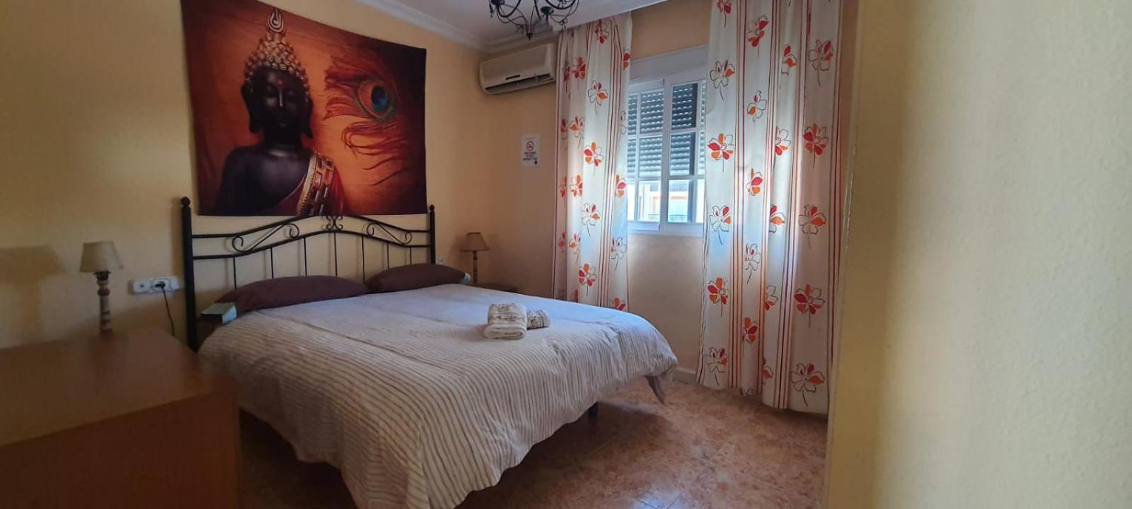 Rooms Tourist Apartment Уелва Екстериор снимка