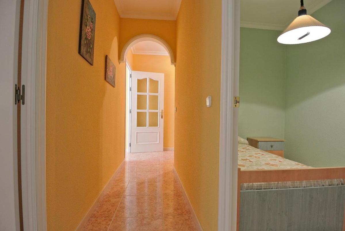 Rooms Tourist Apartment Уелва Екстериор снимка